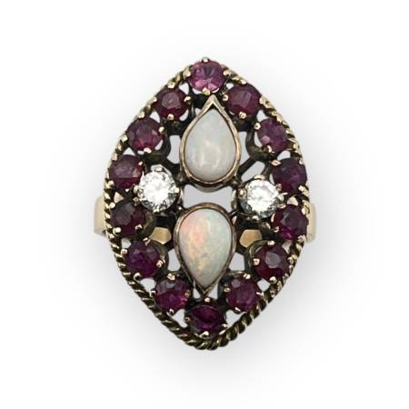 Bague style ancien marquise...