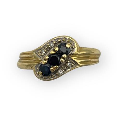 Bague or 750 saphirs et...