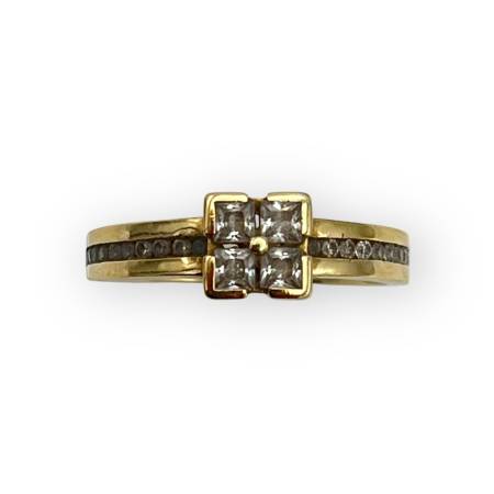 Bague or 375 et oxydes de...