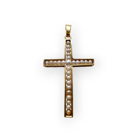 Pendentif croix ornée de...