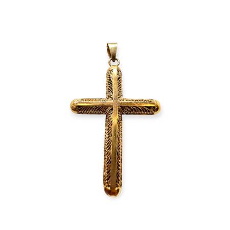 Pendentif croix filigrane...