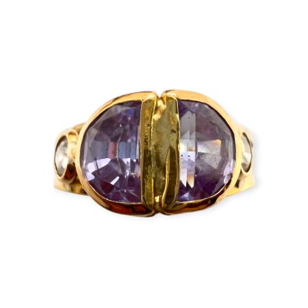 Bague avec améthyste et...