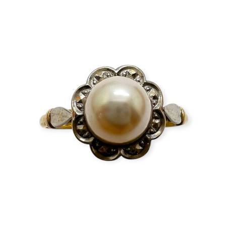 Bague en or 750 avec perle